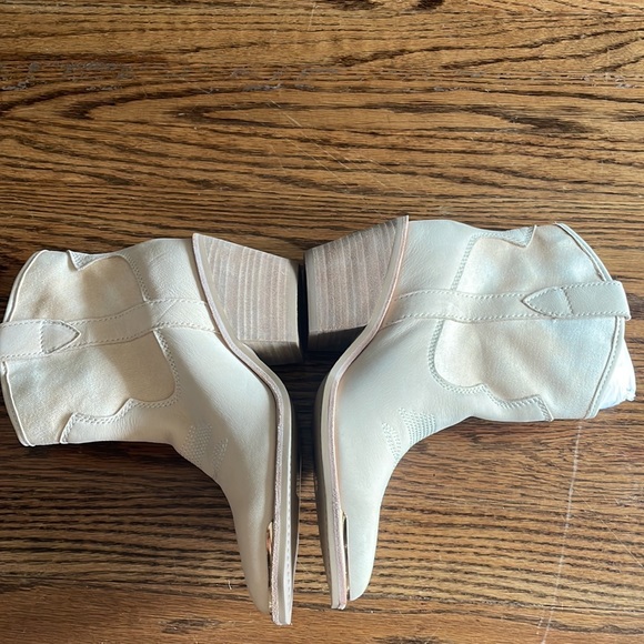 Dolce vita cowboy bootie - Picture 3 of 6